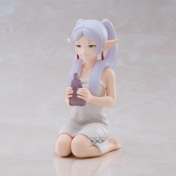 Figurine Frieren Relax Time 13 cm vue de profil gauche